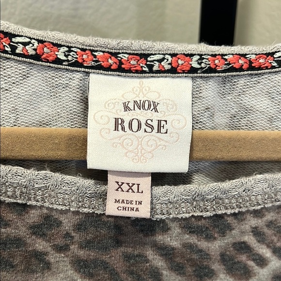 Knox Rose brown and tan Relaxed Sweatshirt - Picture 2 of 3